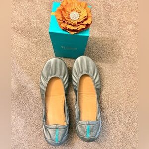 Tieks - Metallic Pewter